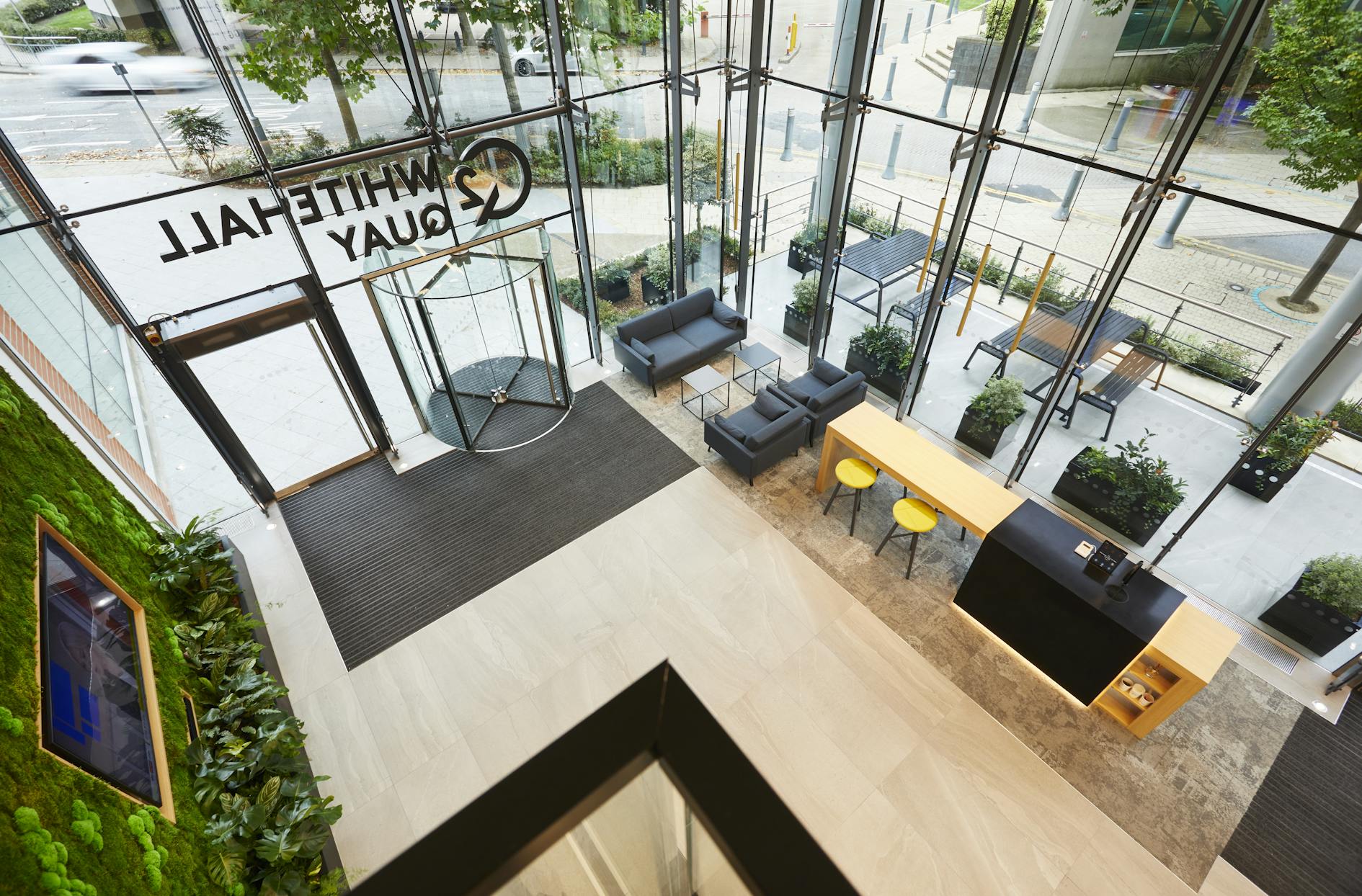 2 Whitehall Quay, Leeds, Offices To Let - 2 WHITEHALL QUAY_HLA6467_HR.jpg