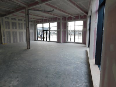 Units 1 & 2, Port Talbot, Restaurant / Cafe / Retail To Let - IMG_1915.JPG