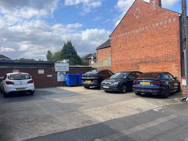 140-142 & 140a Caversham Road, Reading, Development / Investment / Retail For Sale - 140-142 Caversham Road - Rear Yard