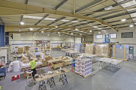 1-3 Riverside Way, Dewsbury, Industrial To Let - IMG_4548.jpg