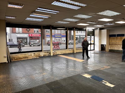 361-363 Carlton Hill, Nottingham, Convenience Store / Retail For Sale - IMG_5345.JPG