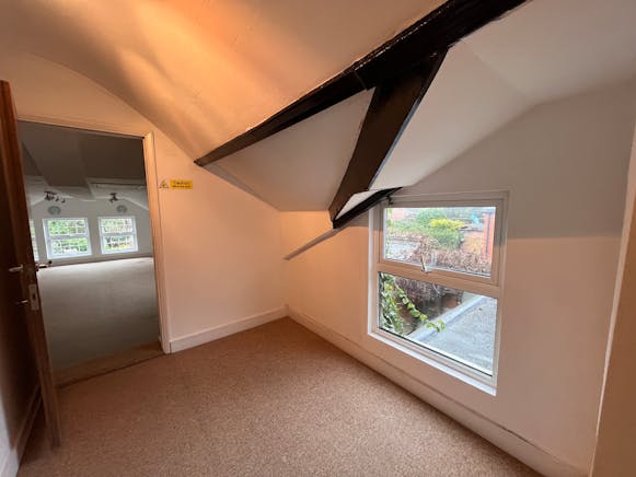 10A Weston Road, Aylesbury, Development / Investment / Offices / Retail For Sale - Image (6).jpg