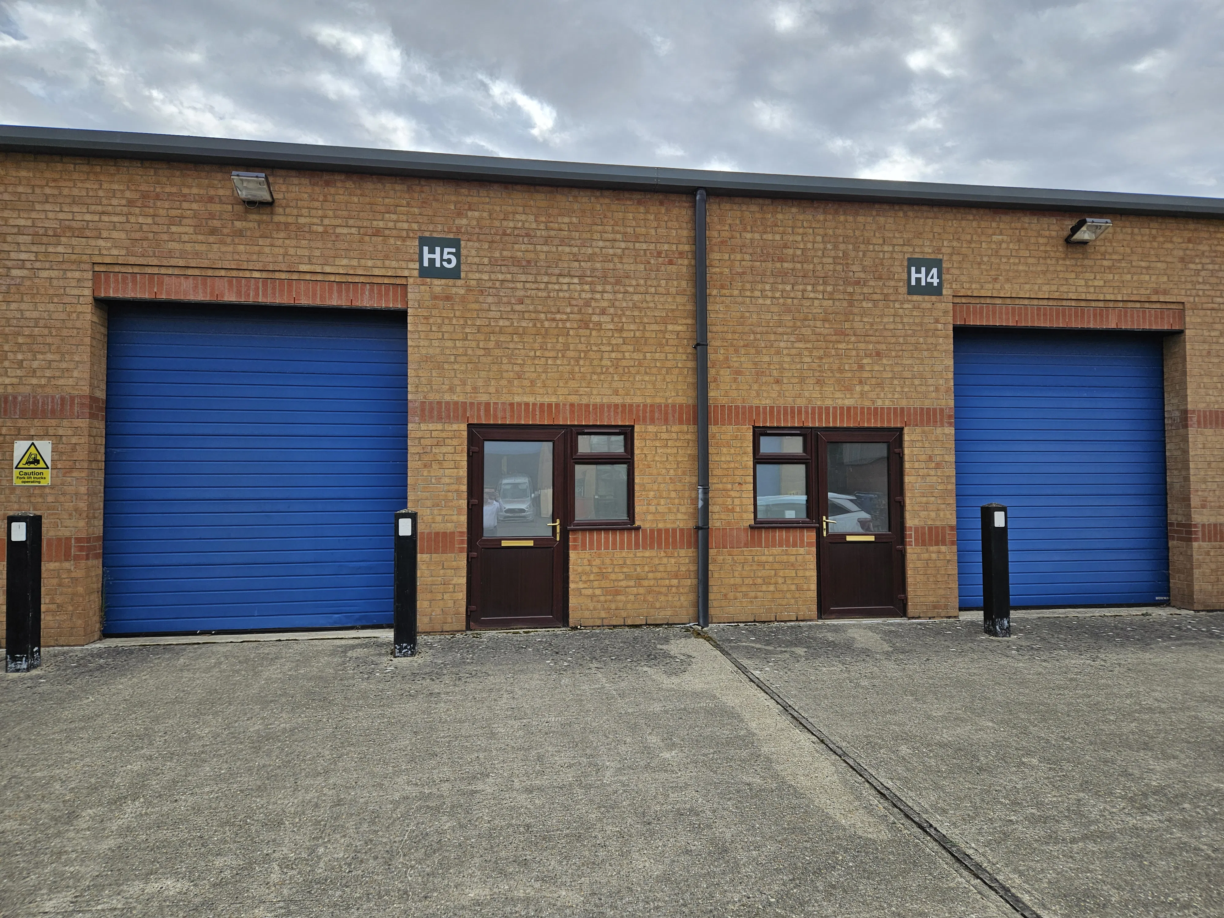 Unit H4 & H5, Abbey Farm Commercial Park