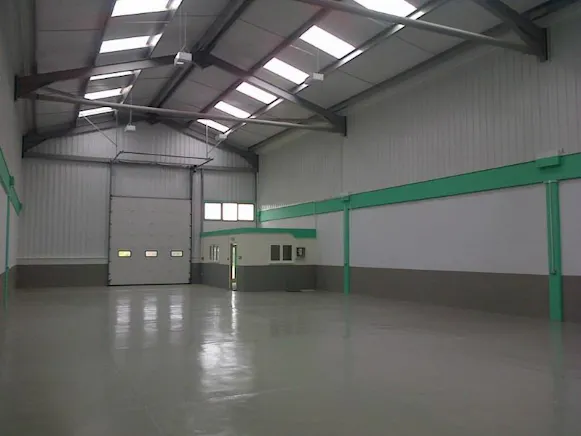 7 Peartree Business Centre, Harlow, Industrial To Let - Internal.jpg