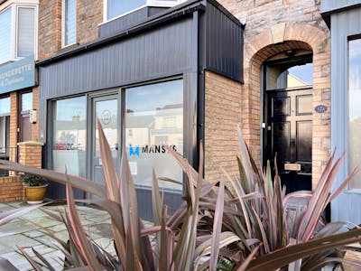 32 & 32A New Road, Porthcawl, Residential / Retail For Sale - 32A New Road003.jpg