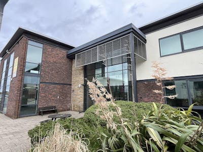 Unit 5, Airport West, Leeds, Office To Let - IMG_6665.JPG