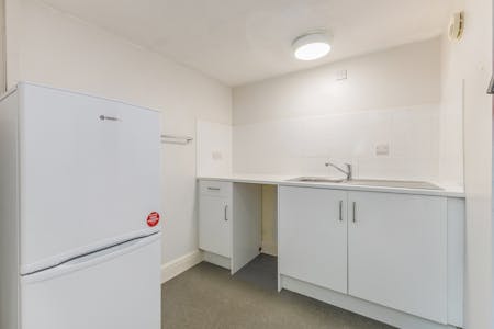 1-2 Broadway Court, Chesham, Office To Let / For Sale - 108313_1 Broadway Court High Street  (19).jpg