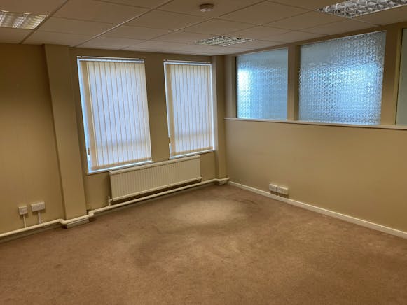 Light Industrial / Office Unit, Gorseinon Road, Swansea, Industrial / Offices / Other To Let / For Sale - Inside.jpg