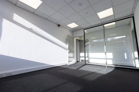 Long Acre Trading Estate, Long Acre, Birmingham, Industrial/Logistics / Trade Counter To Let - BOF33B1.JPG