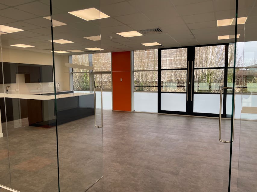 Albion, Wokingham, Offices To Let - tempImageJMH4TV.jpg