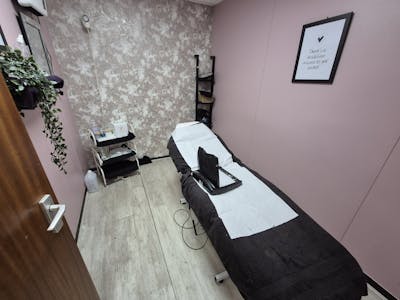 61 Parr Lane, Bury, High Street Retail To Let - Treatment Room Four