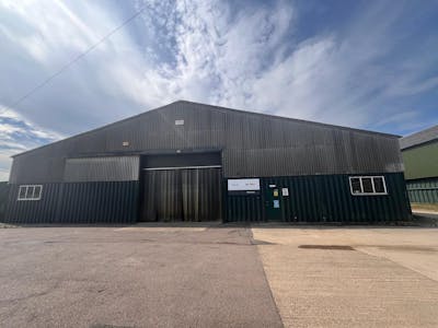 Unit 9 Gawcott Fields, Buckingham, Industrial / Workshops To Let - WhatsApp Image 20250701 at 125815_c9c871ef.jpg