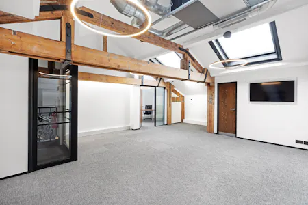 1 York Place, Leeds, Office To Let - DSC03687.jpg