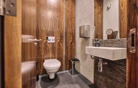 11 Waterloo Street, Birmingham, Office To Let - Nurton_OfficeSpace_Nov2025_0018.jpg