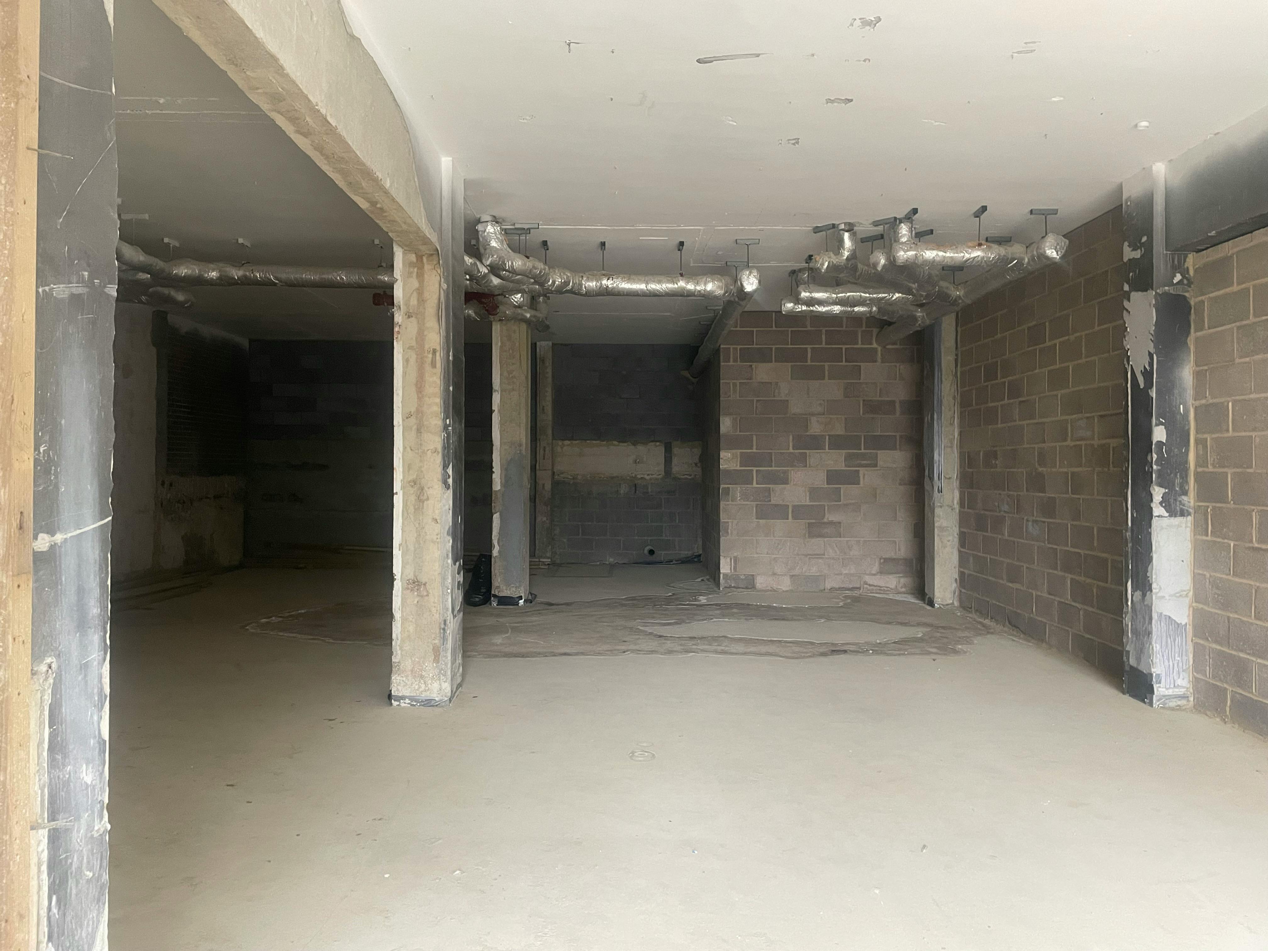 Retail/Shop in Portsmouth - photo 4