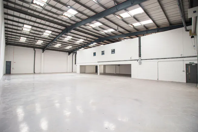 Unit 16, Saxon Way Trading Estate, West Drayton, Industrial / Warehouse To Let - 2.jpg