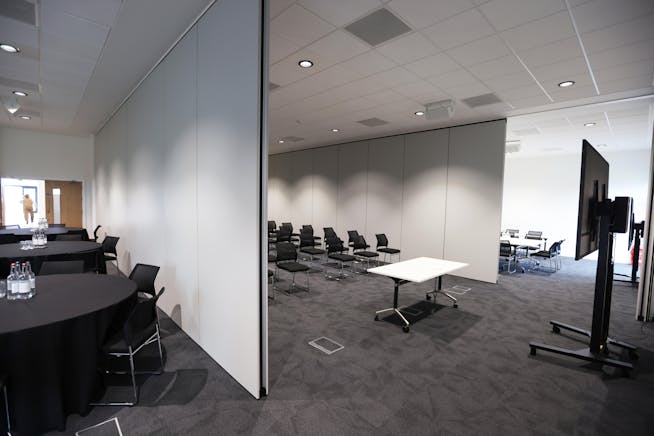 The Skylark - First Floor Offices, Westcott Venture Park, Aylesbury, Offices To Let - Westcott Open Day - ed nix 107.JPG