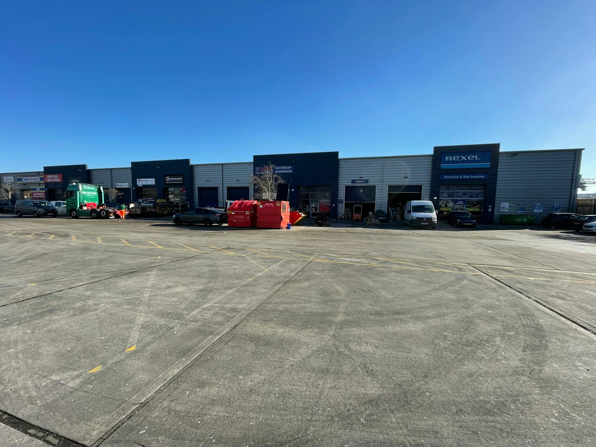 Industrial Unit in Southampton - photo 4