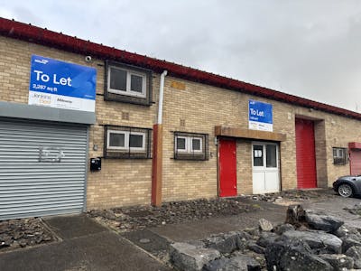 Unit 8, Ynyswen Industrial Estate, Treorchy, Industrial To Let - IMG_4981.jpg