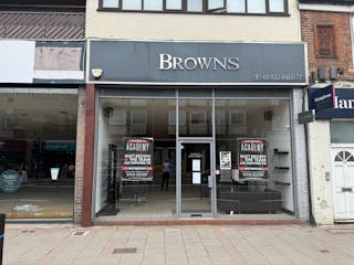 22C High Street, Weybridge, Retail To Let - IMG_3440.JPEG