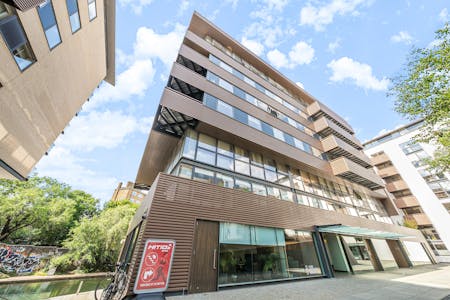 Unit B North Gainsborough Studios, London, Office To Let - 13069901968484b27d41e6.jpg