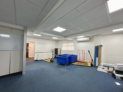 35-37, Hastings Street, Luton, Business Units / Industrial / Light Industrial / Office To Let - Image 3