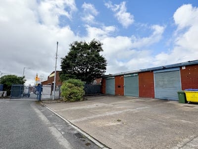 Millers Bridge Industrial Estate, Derby Road, Bootle, Industrial Lease Assignment - IMG_9579 copie.jpg