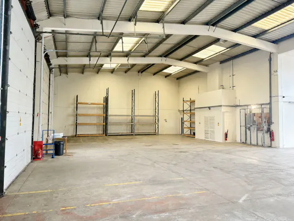 Unit 1 Coldharbour Pinnacles Estate, Harlow, Industrial To Let - Warehouse.jpg