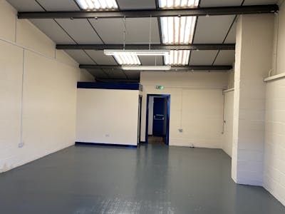 Unit 331, Springvale Industrial Estate, Cwmbran, Industrial To Let - IMG_2331.JPG