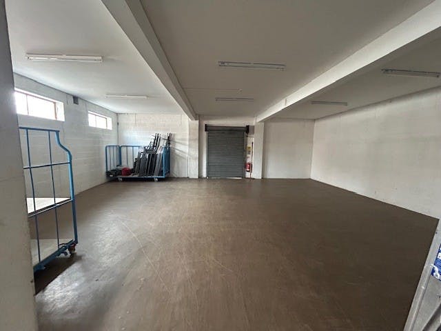 Rear of 131 High Street, Staines-upon-Thames, Industrial For Sale - Warehouse iv.jpg