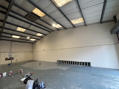 Unit 24, Ty Verlon Industrial Estate, Barry, Industrial To Let - IMG_6946.jpeg