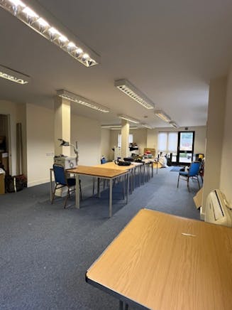 Davidson House, 168 Queensway, Hemel Hempstead, Investments / Offices For Sale - Picture6.png