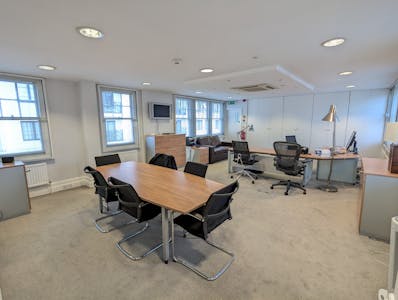 23 King Street, Watford, Office For Sale - PXL_20251210_100930349.jpg
