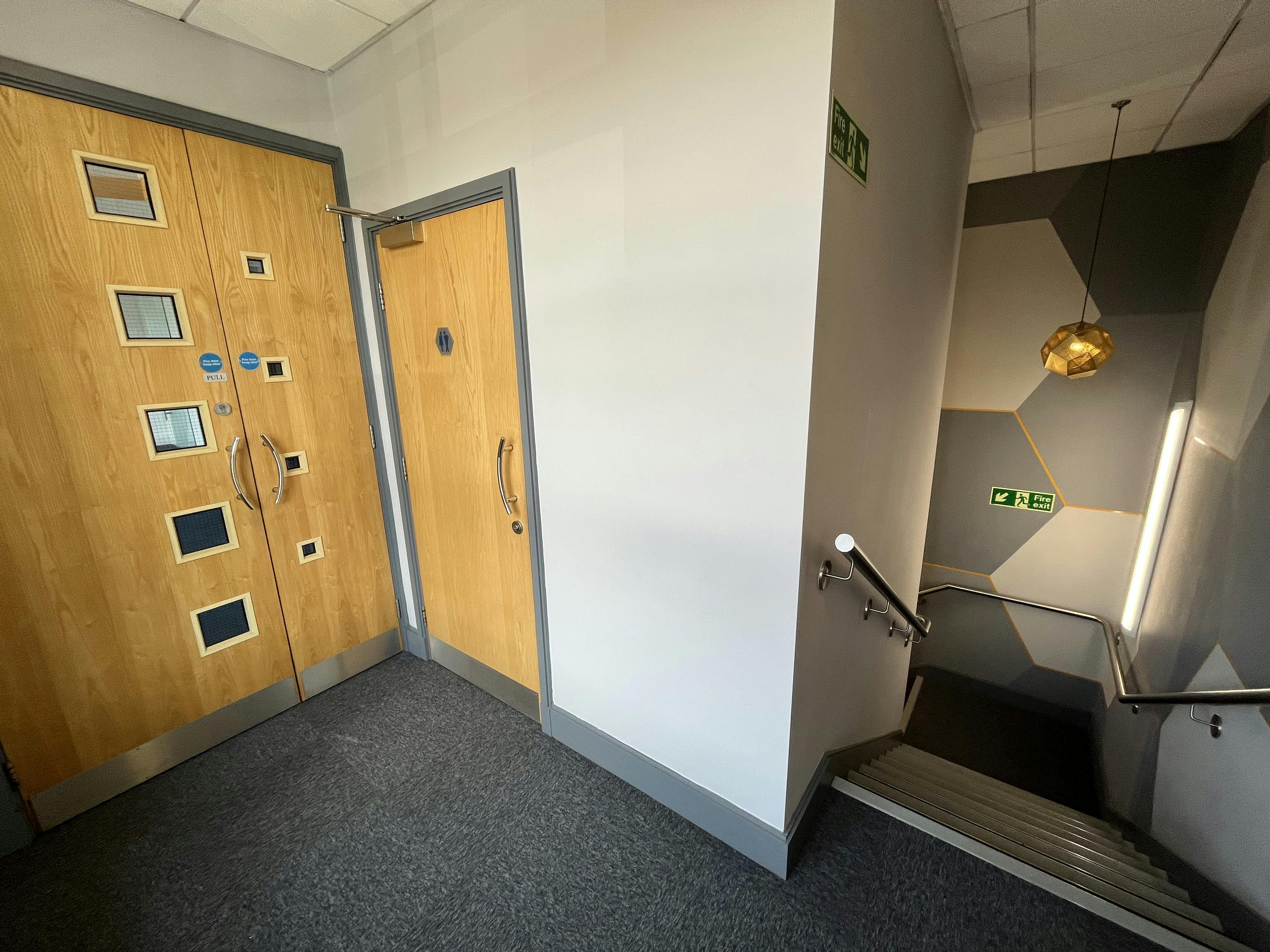 5 The Clocktower, Manor Lane, Holmes Chapel, Offices To Let / For Sale - IMG_9752.jpg