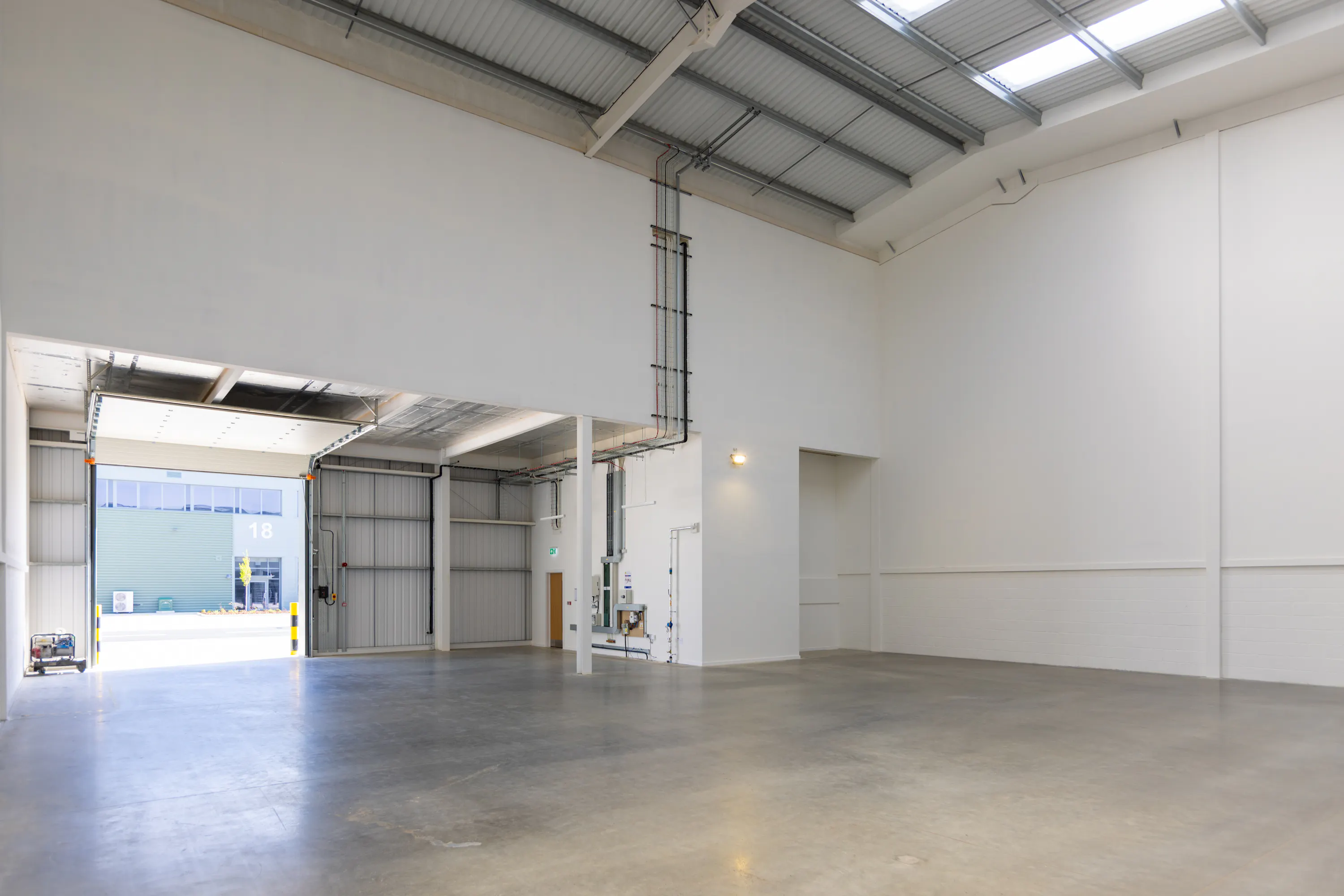 Unit 2 T45, Aire Valley Road, Leeds, West Yorkshire, LS9 0AA