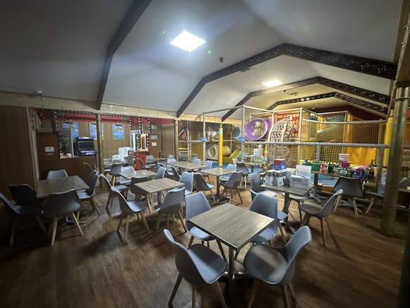 Multi Purpose Licensed Leisure Premises, 13 Shuttle Street, Paisley For Sale - IMG_7261.JPG