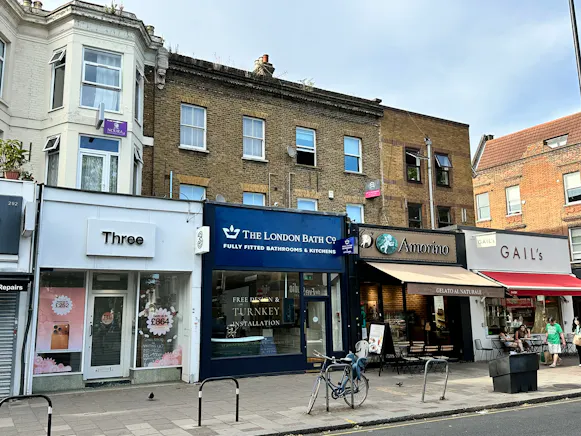 290 Chiswick High Road, London, Retail To Let - IMG_1449.JPEG