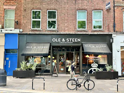 290 Chiswick High Road, London, Retail To Let - IMG_1440.JPEG