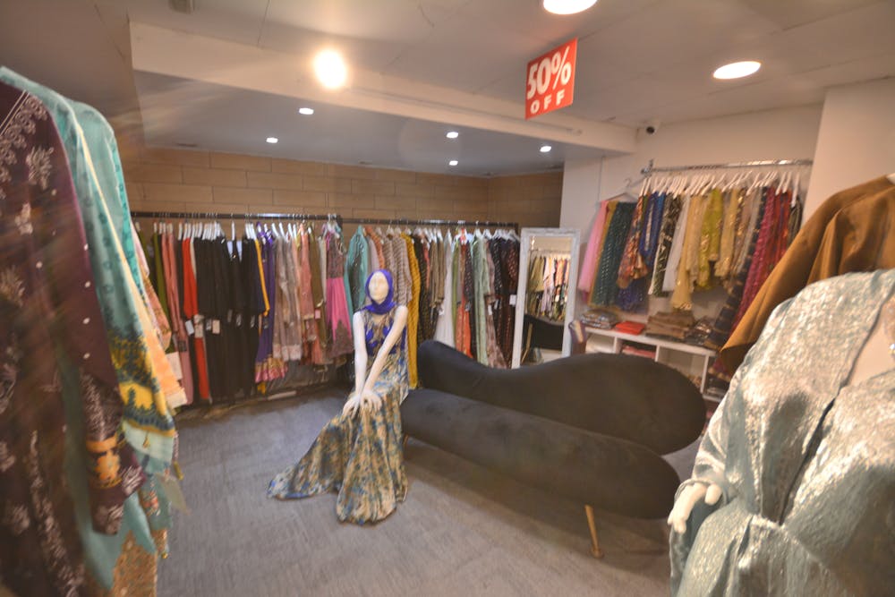 4-6 St. Marys Gate - Sales Floor