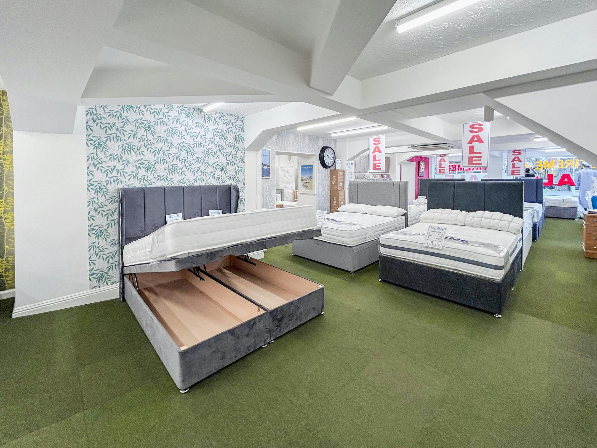 Retail/Shop in Christchurch - photo 4