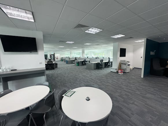 Part ground floor - Donington Court, Pegasus Business Park, Derbyshire, Office To Let - IMG_3726.JPEG
