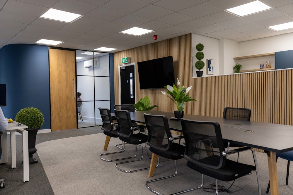 Unit 4, Berkeley Business Park, Wainwright Road - Image 4