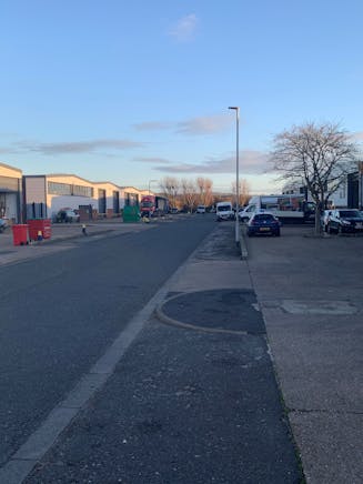 Unit 17, Eldon Trading Estate, Eldon Road, Nottingham, Distribution Warehouse To Let - Internal 5.jpg