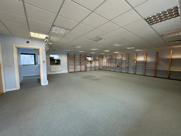 Unit 21 Oliver Business Park, Park Royal, Industrial / Offices To Let - 20260817_140220212_iOS.jpg