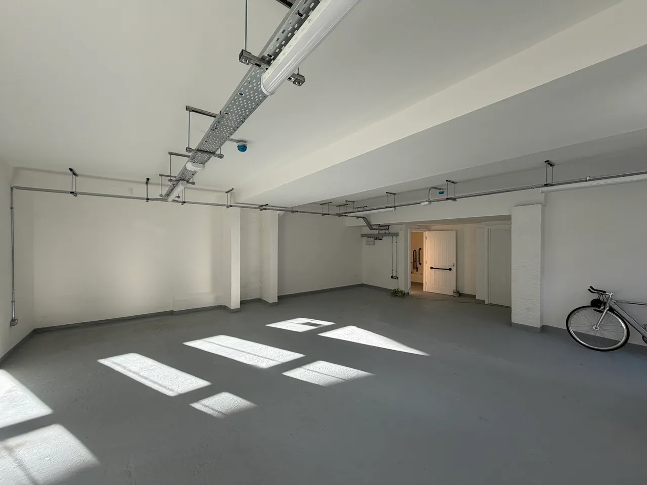 Florence Works - Ground Floor, Sheffield, Leisure / Retail To Let - IMG_1135.jpeg
