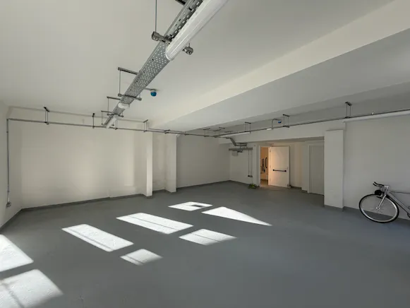 Florence Works - Ground Floor, Sheffield, Leisure / Retail To Let - IMG_1135.jpeg
