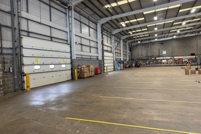 Valor Park, Gatwick 40, Fleming Way, Crawley, Warehouse & Industrial To Let - Image 2.jpeg
