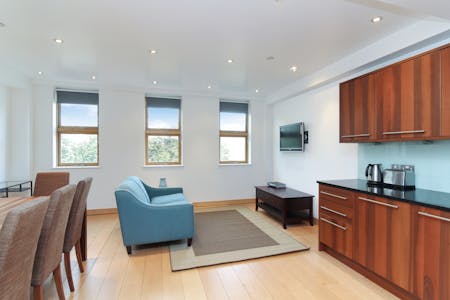 25 Emperors Gate, London, Investment For Sale - 4 25 Emperors  Reception.jpg