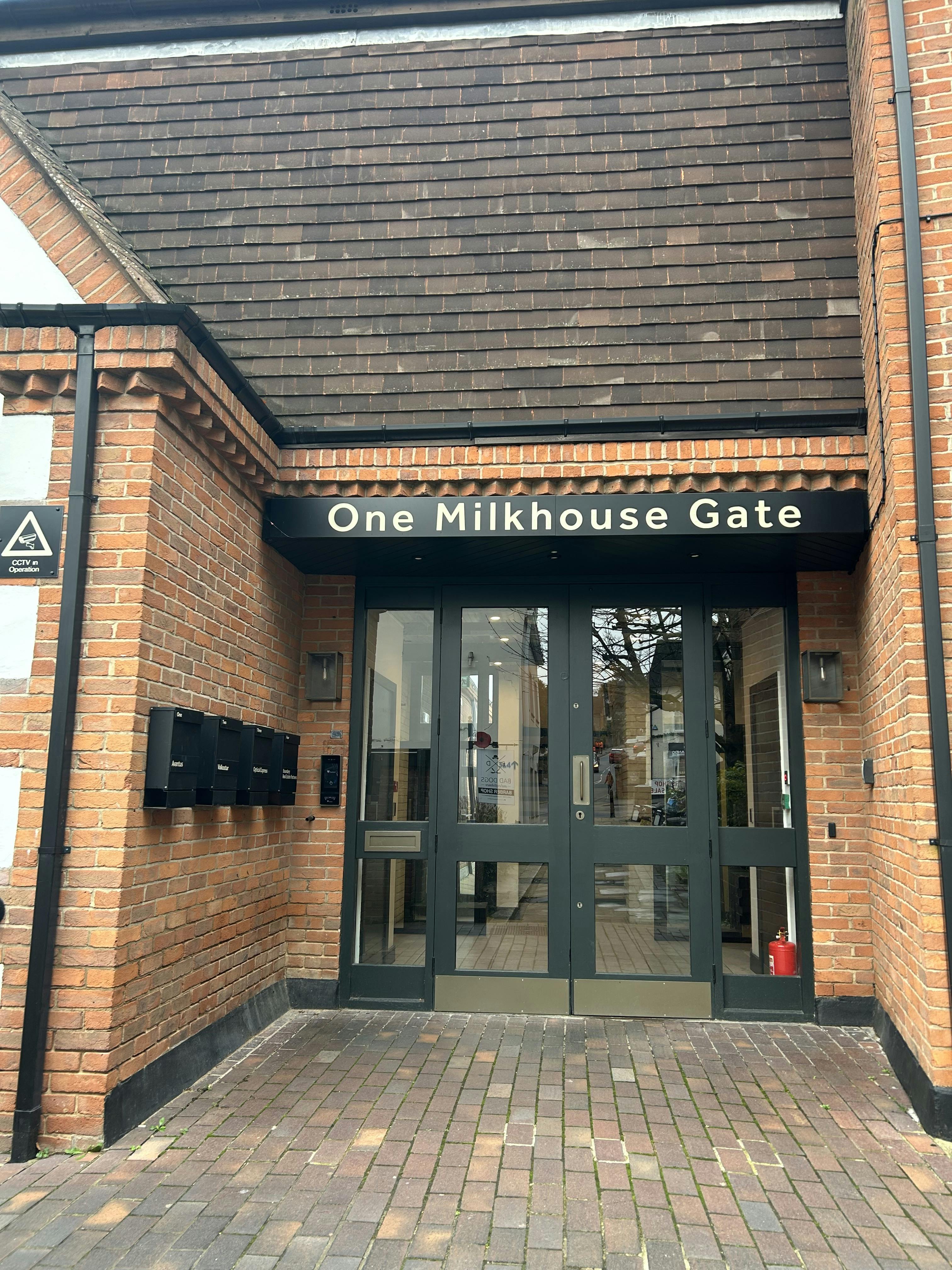 1 Milkhouse Gate, Suite 4 (Part), Guildford, Offices / Serviced Offices To Let - IMG_4450.jpg