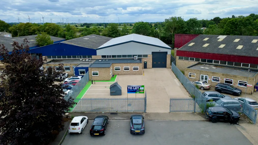 Unit 9 Albone Way, Biggleswade, SG18 8BN
